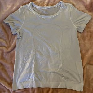 LULULEMON swiftly loose fitting tee size 8